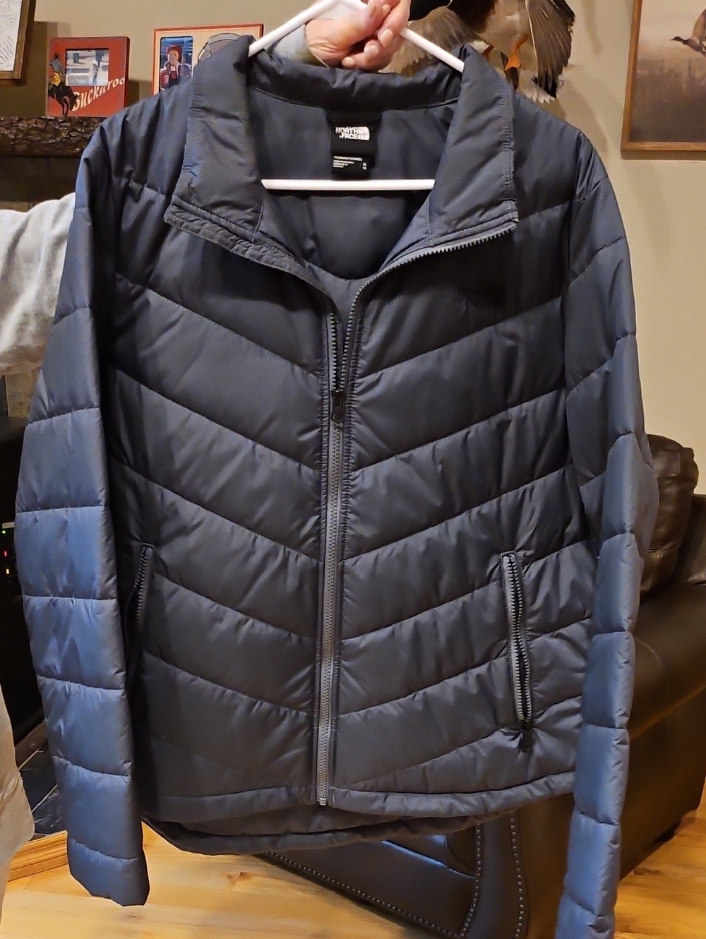 The North Face Ladies Gray Quilted Puffer Jacket ...Only Worn One Time!!